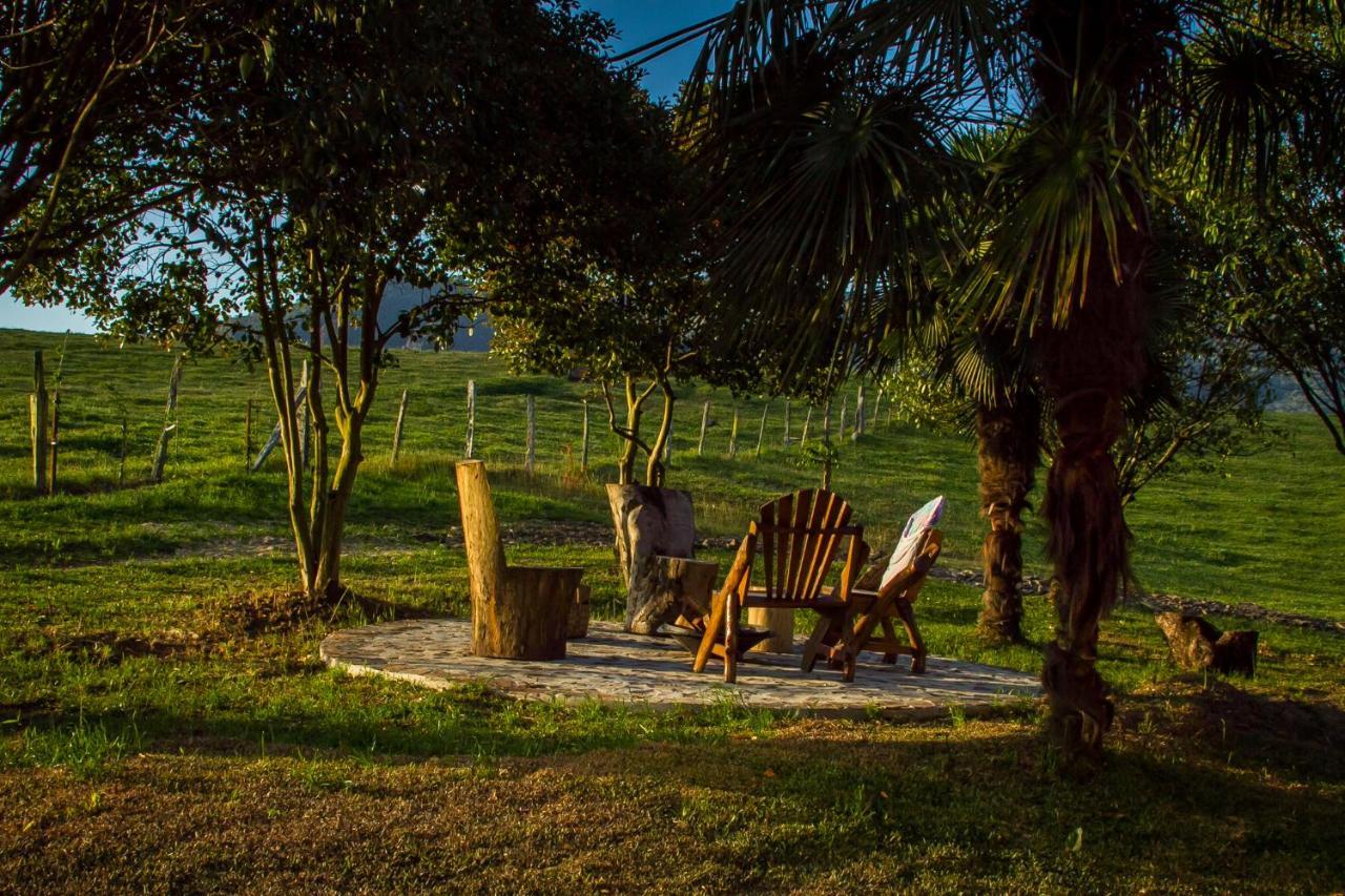 Cabana Gala Unica Exclusiva No Vale Das Macieiras อูรูบิซิ ภายนอก รูปภาพ