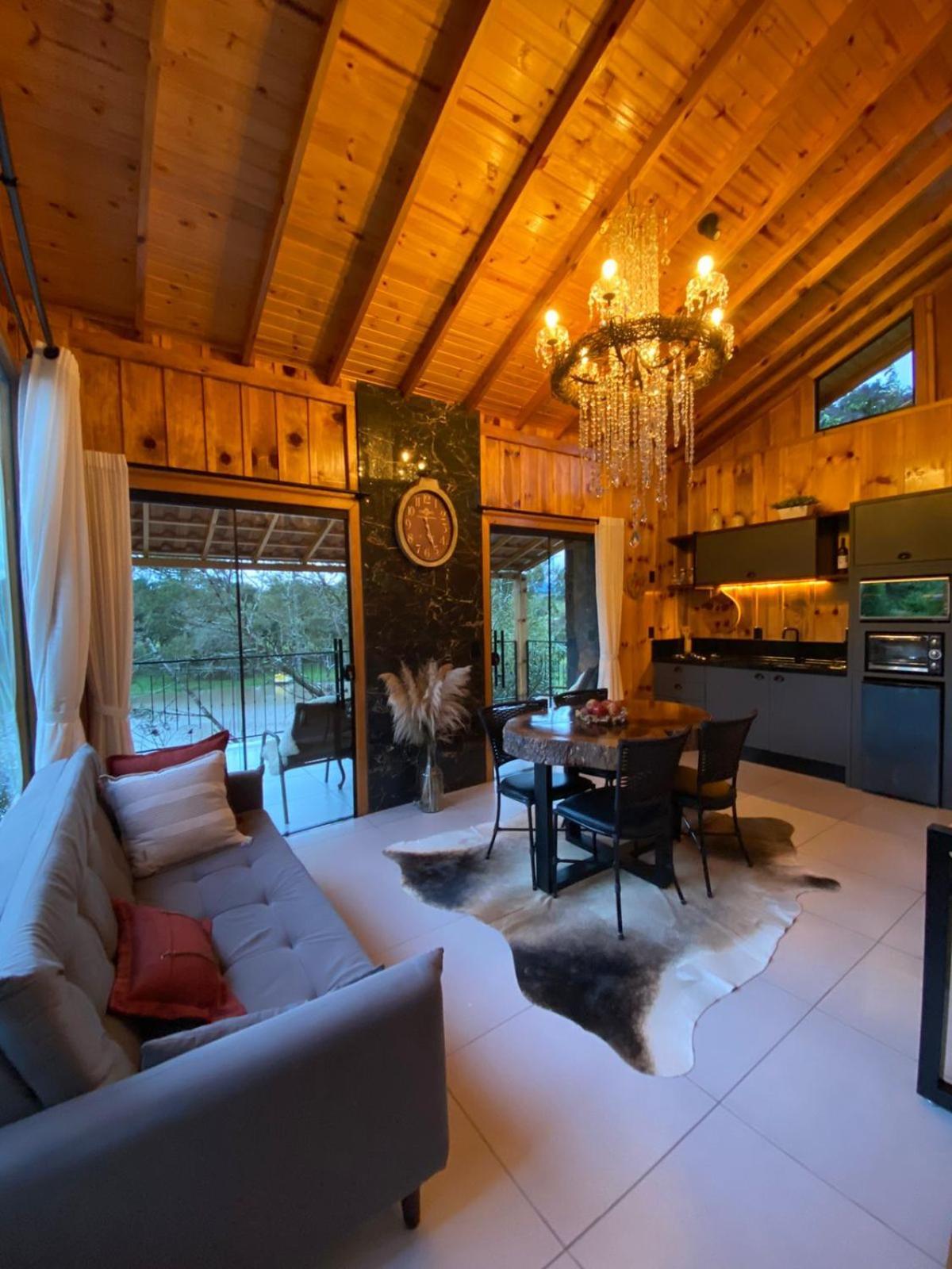 Cabana Gala Unica Exclusiva No Vale Das Macieiras อูรูบิซิ ภายนอก รูปภาพ
